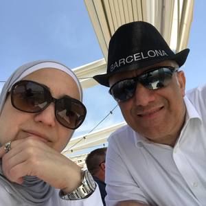 Meet your Posher, Zeina